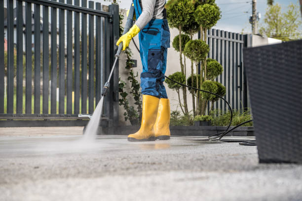 Best Parking Lot and Garage Cleaning  in Seco Mines, TX